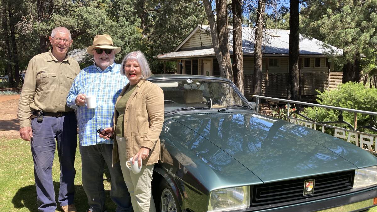 Denis Couch from the Pioneer Park Community Association, with John May and Jennifer Deschamps from the Bristol Owners Club of Australia. Picture by Cai Holroyd