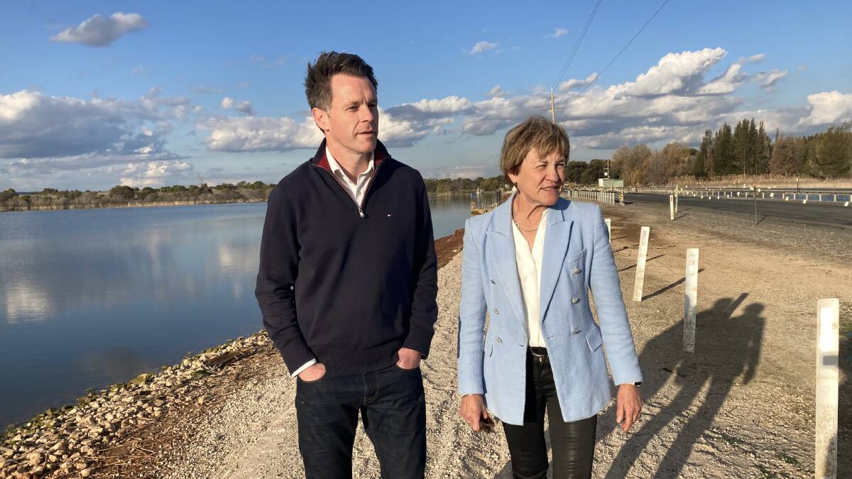 NSW Premier Chris Minns and Member for Murray Helen Dalton at Lake Wyangan. Picture by Cai Holroyd