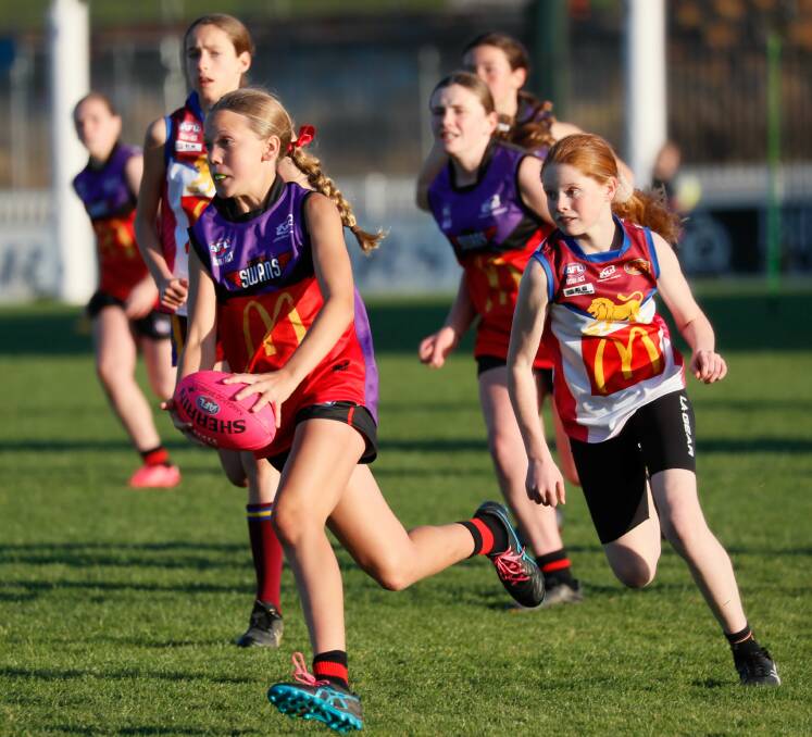 Wagga Swans' Katani Milligan in action against Ganmain-Grong Grong-Matong during this season's youth girls competition at Robertson Oval. Picture by Les Smith