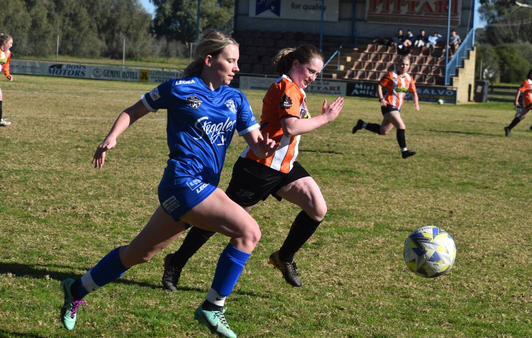 Airlee Savage makes a break down the right hand side during Hanwood's 10-goal win over Wagga United with Savage contributing with a hat-trick. Picture by Liam Warren